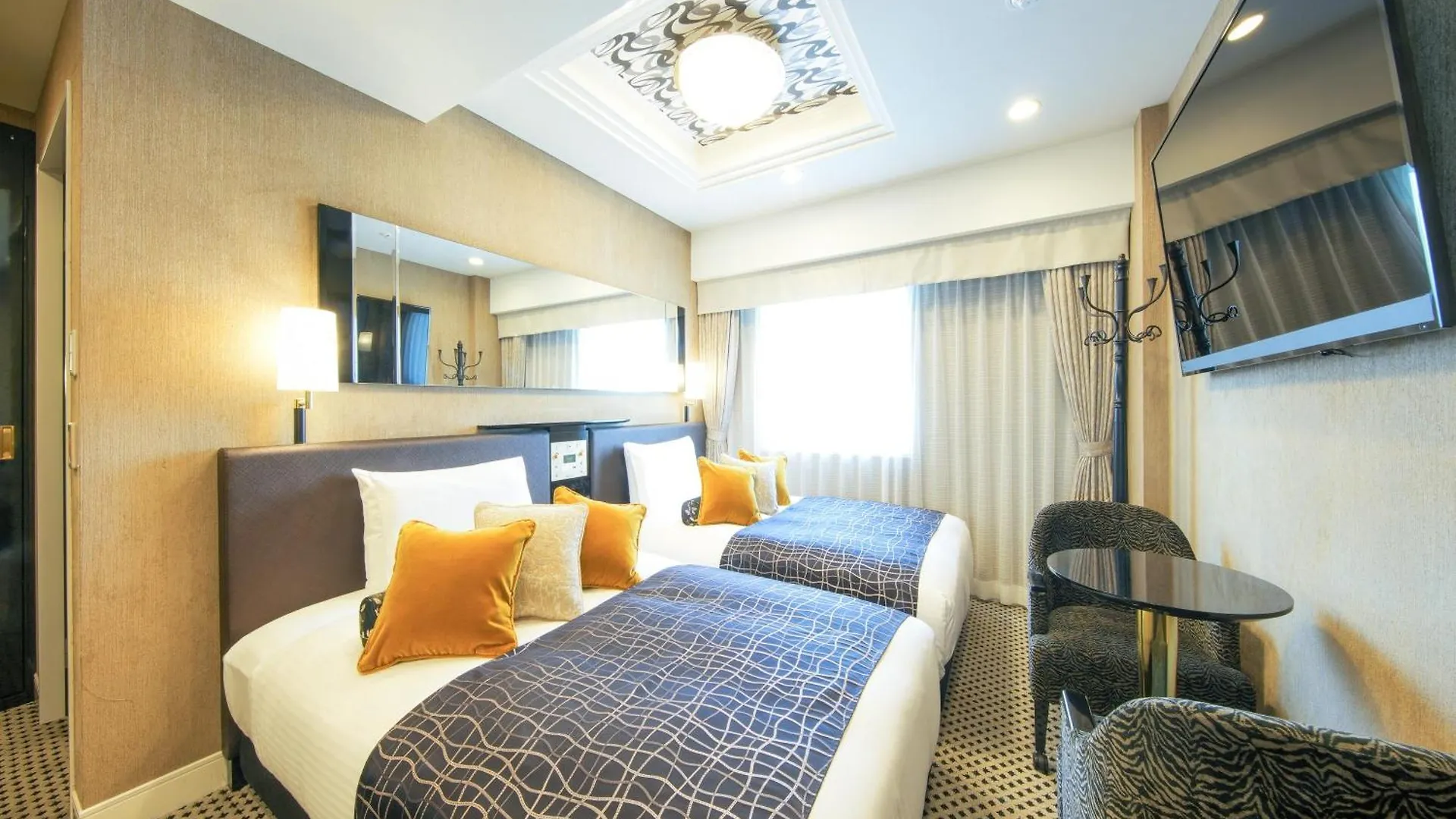 Apa Hotel Higashi Umeda Minami Morimachi Ekimae Осака